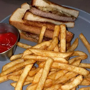 Duck patty melt- no mushrooms. Served with fries.