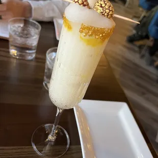 Pop-my-sicle drink