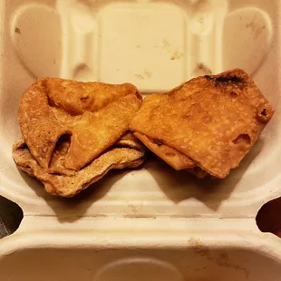 How can you call that Crab Rangoon?