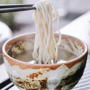 Soba Noodle w/ Duck Dipping Sauce (Hot) Food IG: @nomswithsabs
