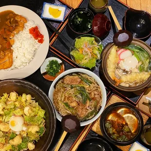 Soba Noodle Azuma brings you authentic homemade soba noodles in a cozy and casual environment.