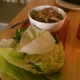 Spicy Pork Lettuce Wraps