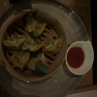 Spinach & Ricotta Momos