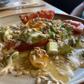 Heirloom tomato salad