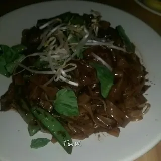 Cantonese Beef Noodles