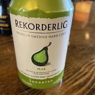 Premium Swedish, hard cider pear