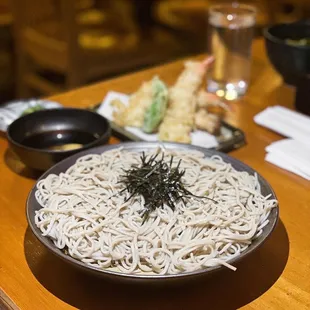 noodle dish, noodle soup, ramen and noodles, ramen, food, noodles