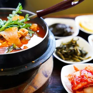 Daegutang tasted bland. There are a number of Korean restaurants in Ktown that serve better, more flavorful versions of this soup.