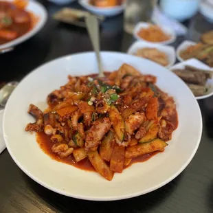 Spicy Stir-Fried Octopus
