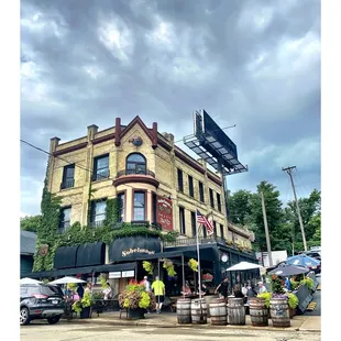Sobelman's Pub &amp; Grill .    Burgers &amp; Beers Fun! Milwaukee's  Great Place! Cool!
