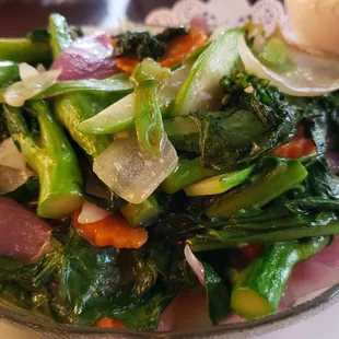 W8 Chinese broccoli ($13), vegan by default. Bland sauce. Too much sauce. Meh on a whole.