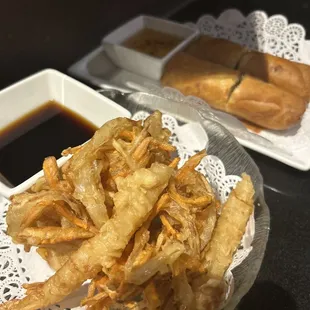 Egg rolls and Tempura - Shrimp (With Vegetables)