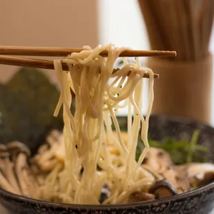 ramen, ramen and noodles, noodle soup, noodle dish, food, noodles