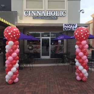 Celebrate every holiday with our go to balloon columns