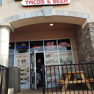 Front entrance. [View from outdoor eating area].
