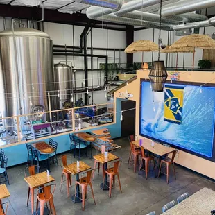 Brewpub Tasting Room | Craft Cidery in LA