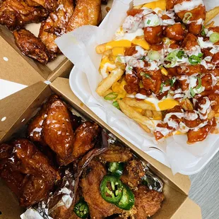 SoCal fries and wings
