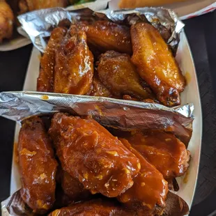 Honey Garlic Sriracha and Spicy Garlic Buffalo