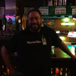 The amazing Lucas the bartender