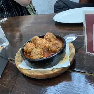 Albondigas