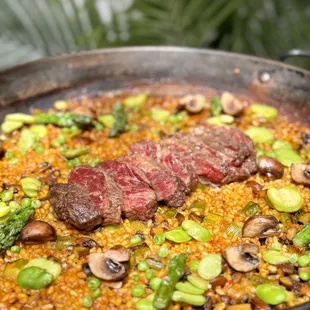 DAD'S FAVORITE PAELLA | beef boneless chuck steak, green asparagus, crimini mushrooms, peas, fava beans
*Available June 14-16