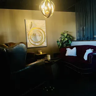 Another cozy seating option