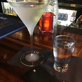 Chilled stem, bleu and a water back.