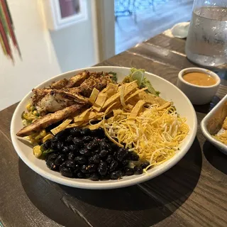 Grilled Chicken Cantina Salad