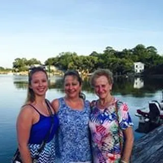 Kathy R.