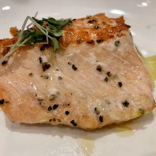 Grilled King Salmon