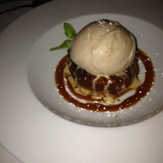 Rhubarb Upside-down Cake