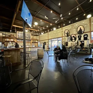 Spacious area with lots of indoor and outdoor seating