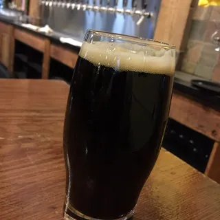 The Pugilist, Dry Stout 4.5% ABV
