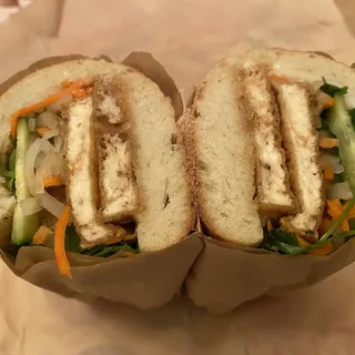 Crispy Lemongrass Tofu Sandwich