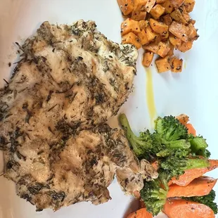 Chicken, sweet potatoes &amp; veggies