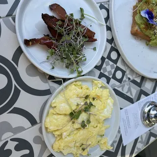 Side 2 Eggs