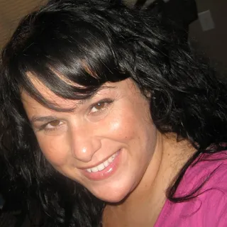 Deanna B.