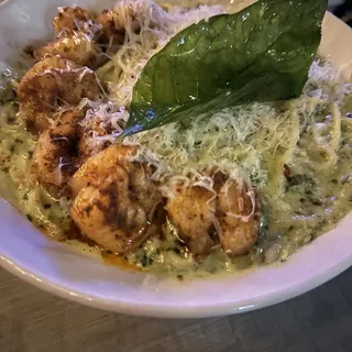 SHRIMP PESTO PASTA