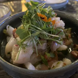 Ensalada de Camarones* **. Comes with bacon. Requested no bacon for me