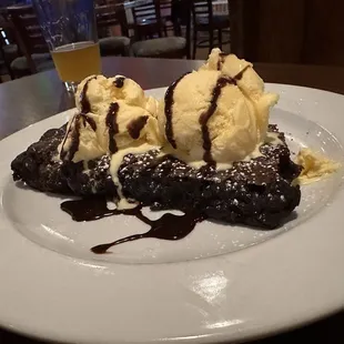 Brownie with vanilla ice cream