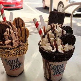 Killer Shakes: Tuxedo Oreo &amp; Peanut Gallery