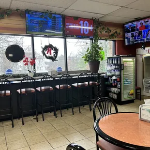 Neat little shop with a sprinkle of holiday cheer.