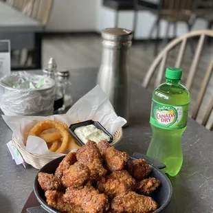 Soy garlic chicken, onion rings and Canada Dry