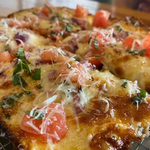 a close up of a pizza