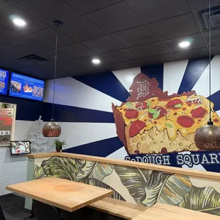 Interior decor. Awesome job!!