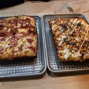 Half Cheese Half Pepperoni / Chicken Bacon Ranch