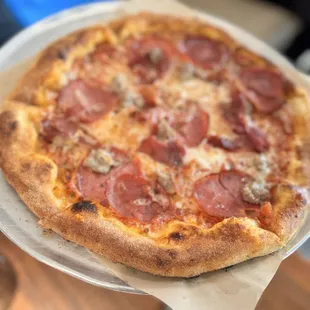 comadore pizza add pepperoni