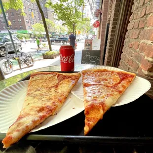 Lunch special. 2 Classica SLICEs + Coke. $6
