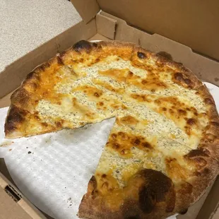 14-Inch 5 Cheese Pizza
