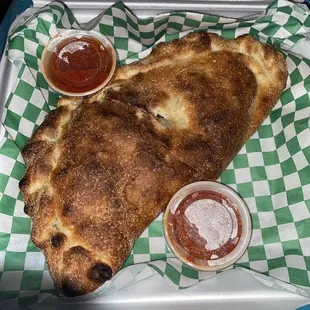 Sofia&apos;s calzone
